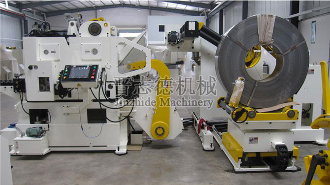 三合一送料機(jī)出廠測(cè)試