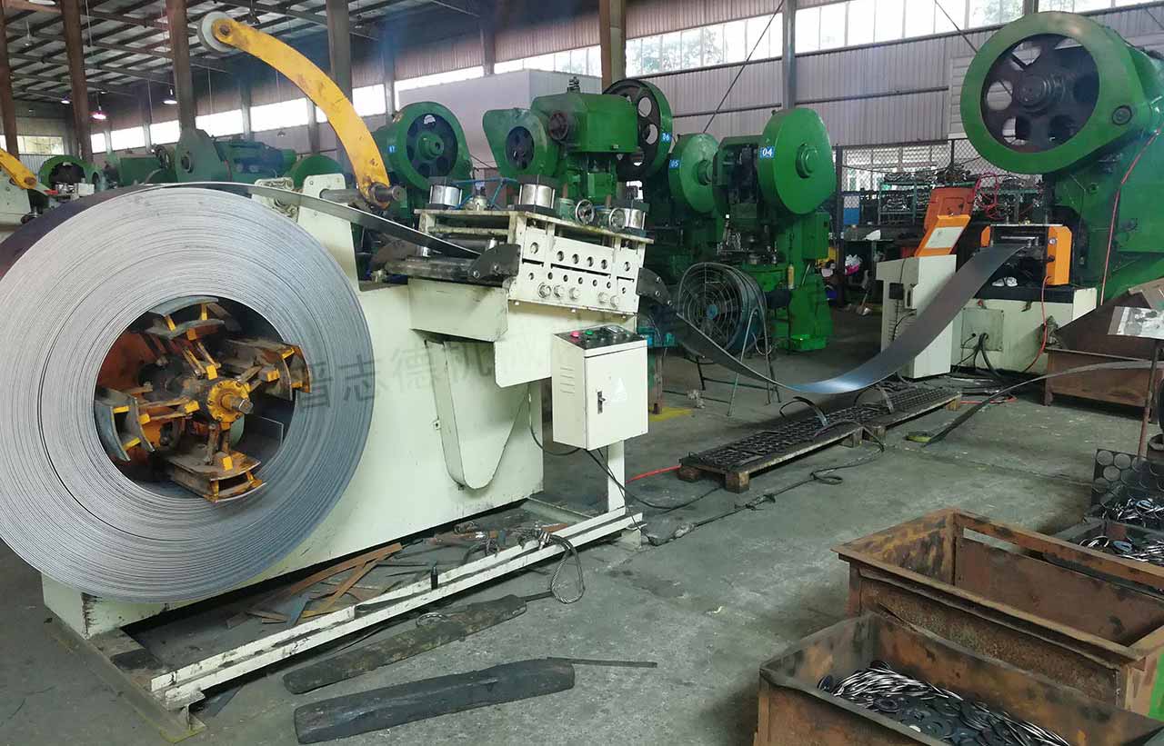 搖擺送料機使用 搖擺送料機使用