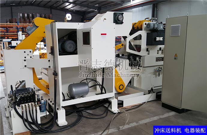 沖床送料機電器裝配 沖床送料機電器裝配